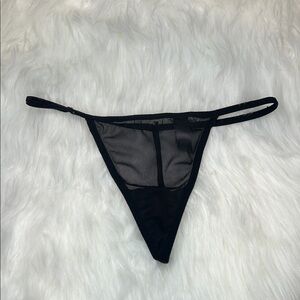 Daisy Fuentes Mesh Thong Panty M